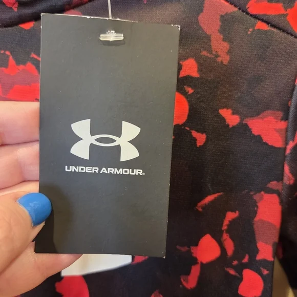 Under Armour Boys' Armour Fleece Camo Hoodie Youth XS Black Red Activewear - Picture 2 of 7